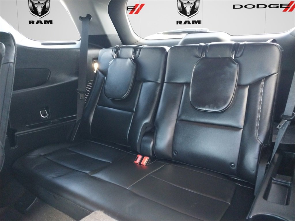 Used 2024 Ford Explorer XLT w/ Equipment Group 202A image 13