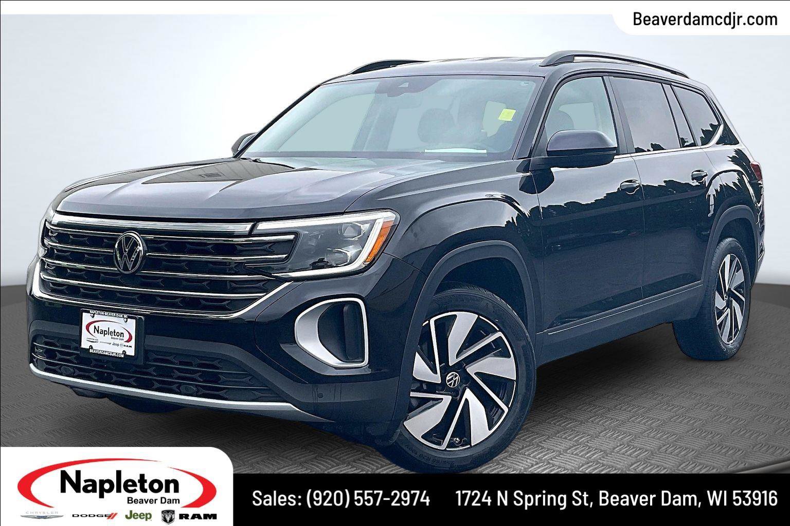Used 2025 Volkswagen Atlas SE