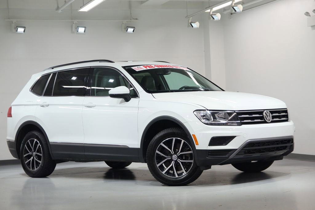 Used 2021 Volkswagen Tiguan SE w/ Panoramic Sunroof Package AWD/4WD image 7