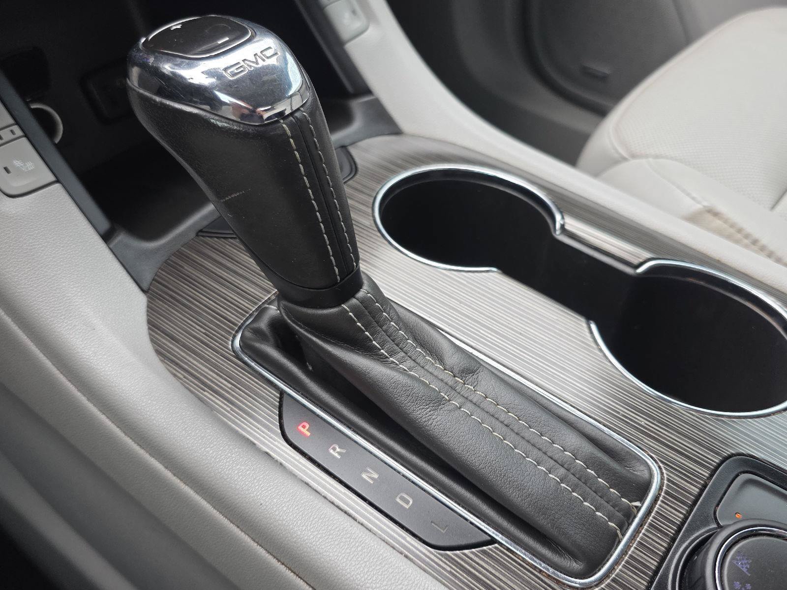 Used 2019 GMC Acadia SLT FWD image 18