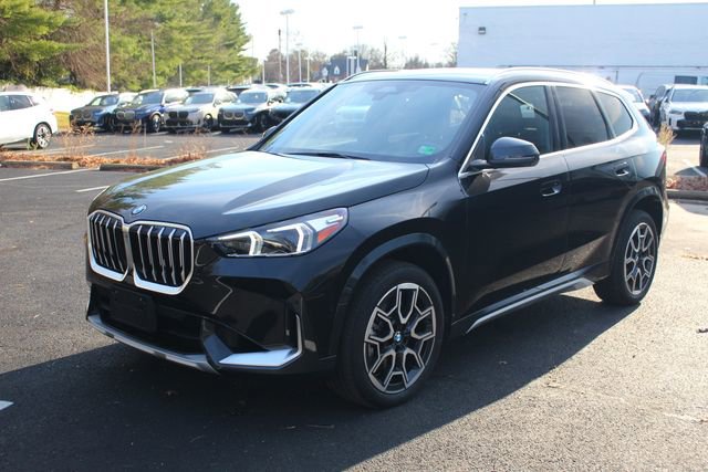 Used 2025 BMW X1 xDrive28i w/ Technology Package image 4