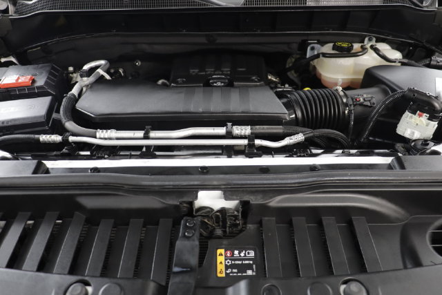 Used 2024 Chevrolet Silverado 1500 LT AWD/4WD image 22