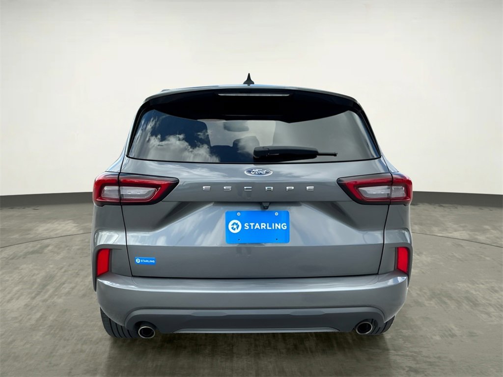 Used 2024 Ford Escape ST-Line w/ Cold Weather Package image 6