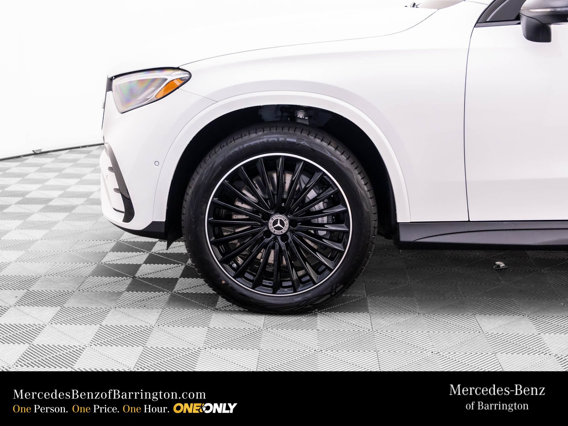 New 2026 Mercedes-Benz GLC 300 4MATIC image 37