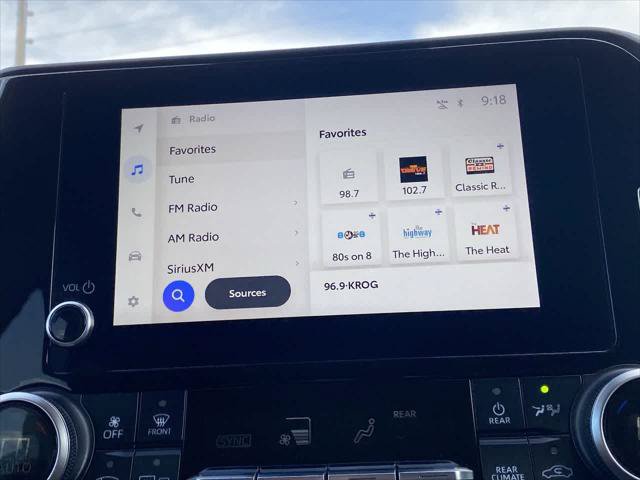 Certified 2024 Toyota Highlander LE AWD/4WD image 16