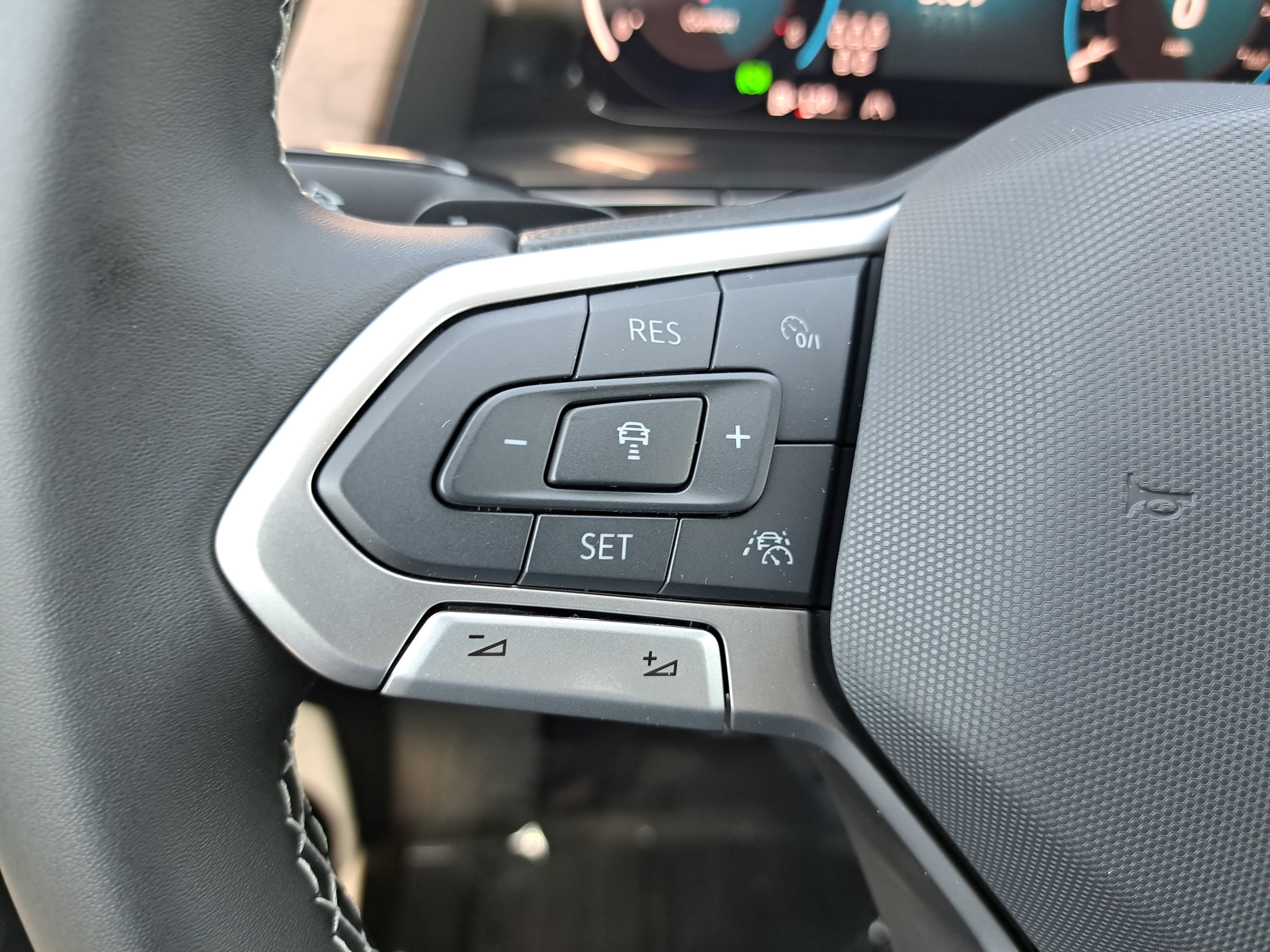 New 2026 Volkswagen Atlas SE AWD/4WD image 18