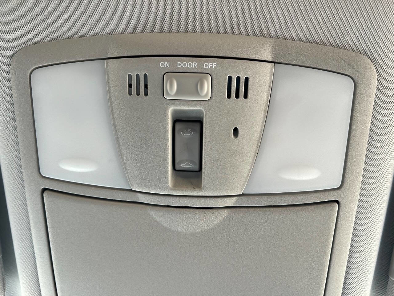 Used 2017 Nissan Armada Platinum w/ Captain Seat Package image 34