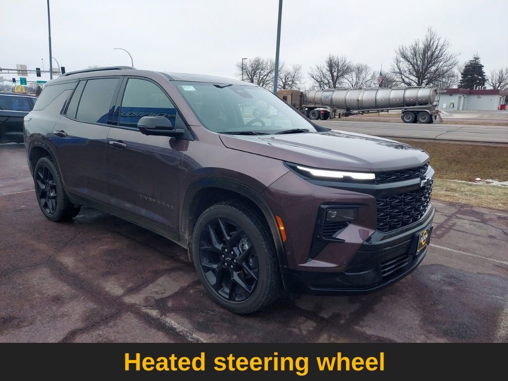 Used 2024 Chevrolet Traverse RS image 9