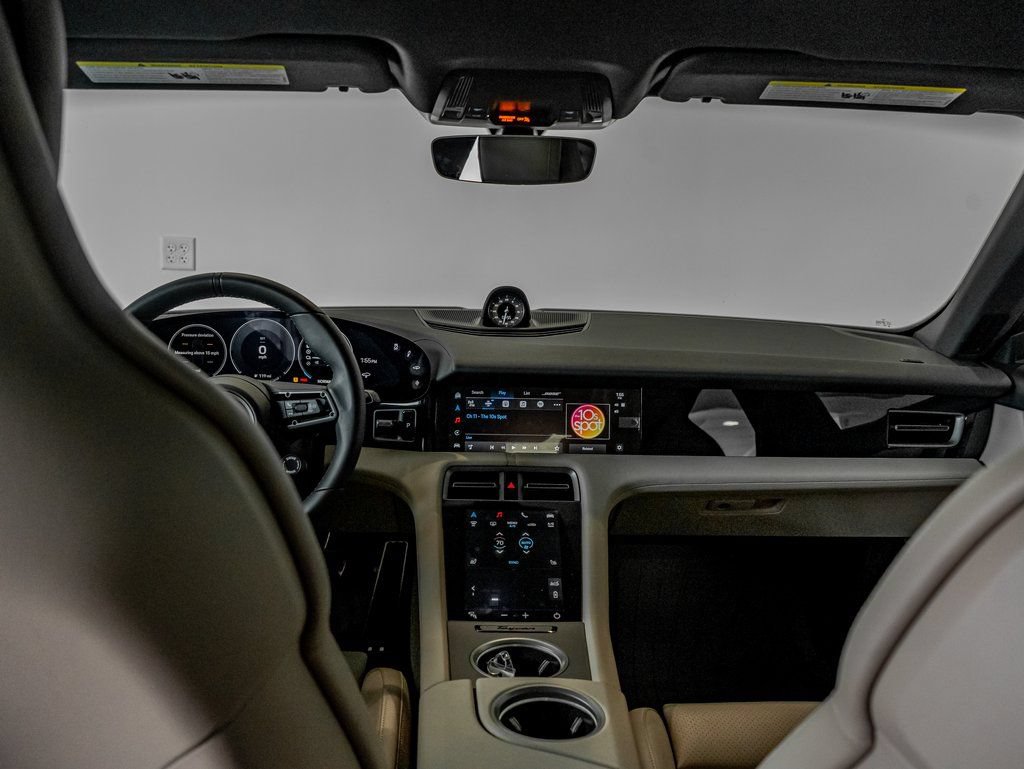Certified 2025 Porsche Taycan RWD image 21