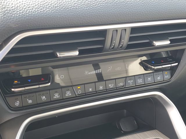 New 2026 MAZDA CX-90 Plug-In Hybrid w/Premium Sport AWD/4WD image 18