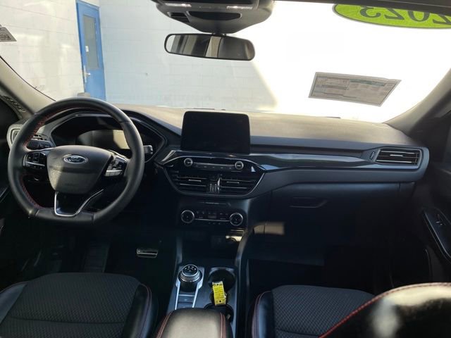 Used 2023 Ford Escape ST-Line image 28