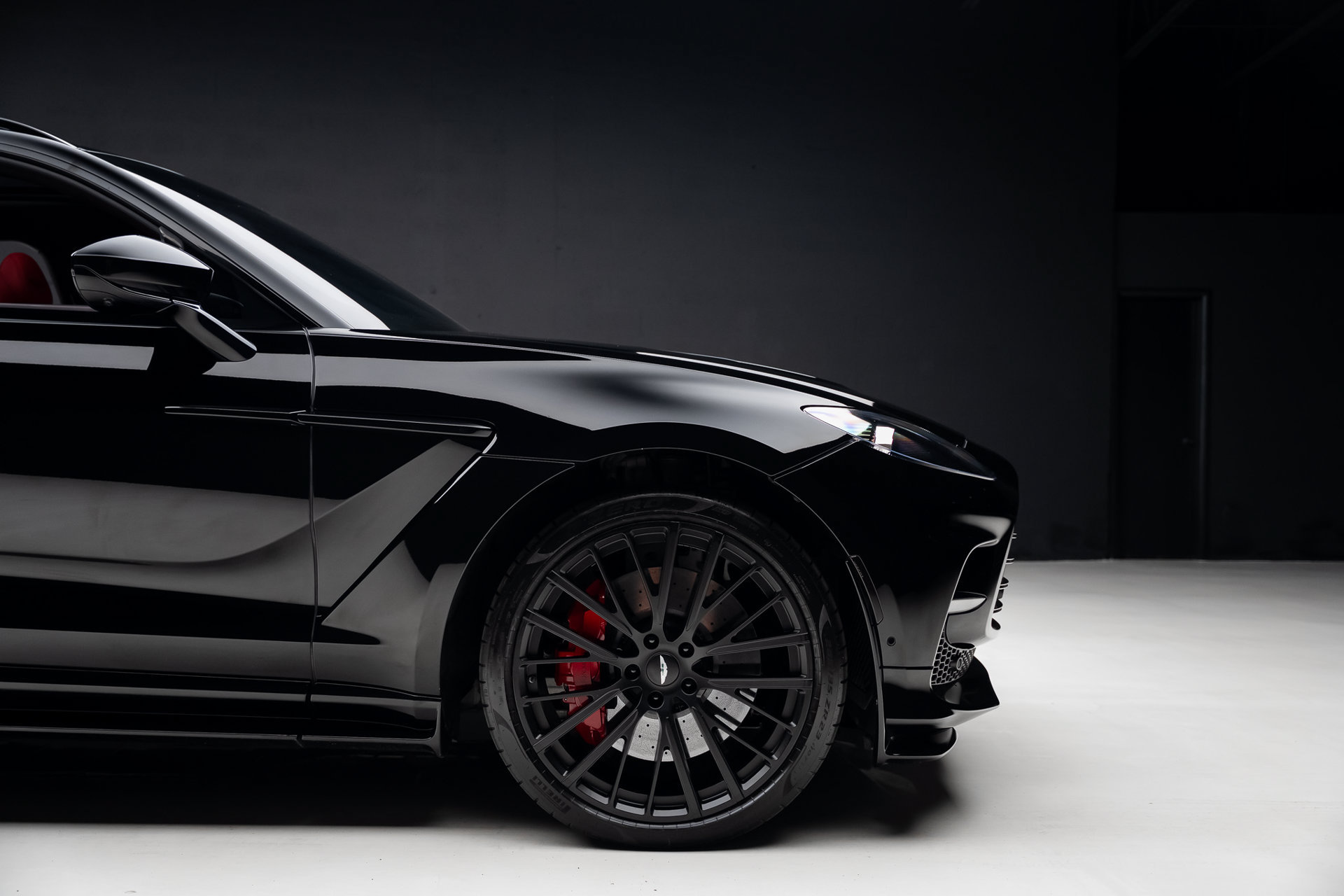 Used 2023 Aston Martin DBX 707 AWD/4WD image 37