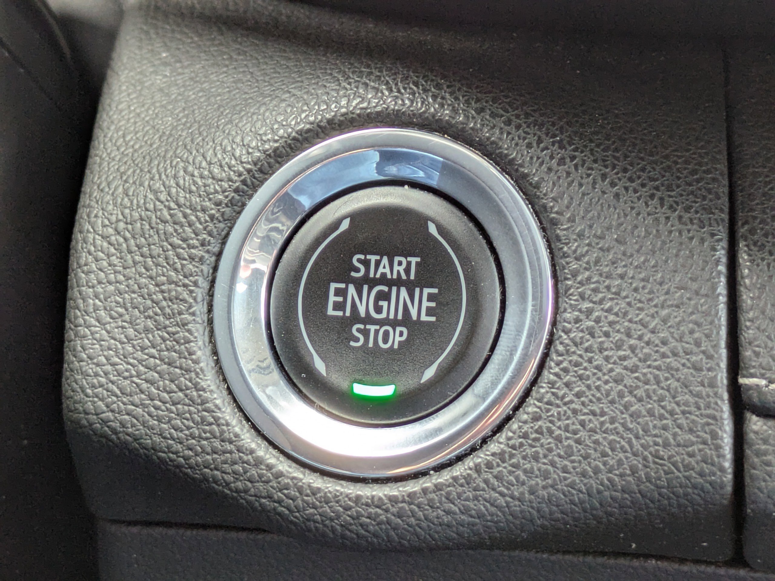 Used 2022 Buick Envision Essence w/ Technology Package I image 34