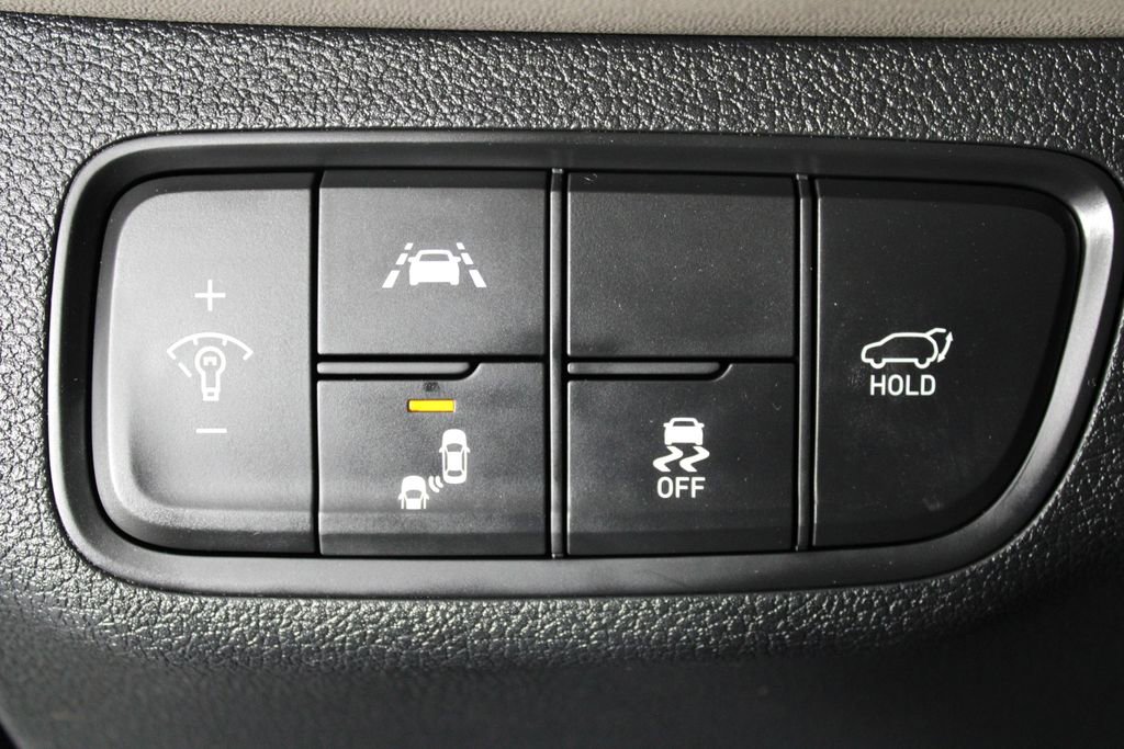 Used 2019 Hyundai Santa Fe FWD image 25