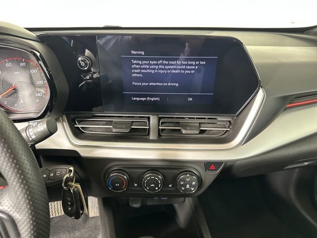 Used 2024 Chevrolet Trax RS w/ Driver Confidence Package image 21