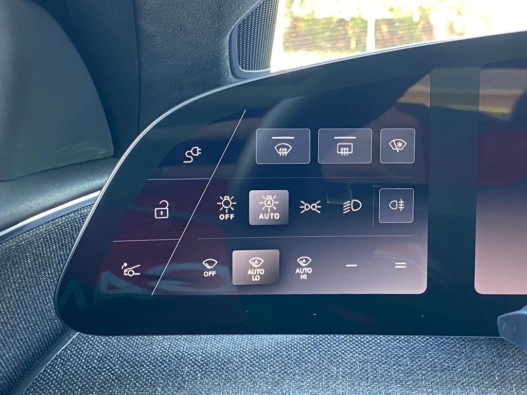 Used 2024 Lucid Air Pure image 37