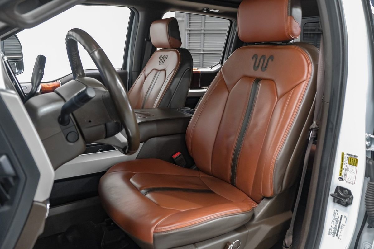 Used 2022 Ford F250 King Ranch w/ King Ranch Ultimate Package AWD/4WD image 32