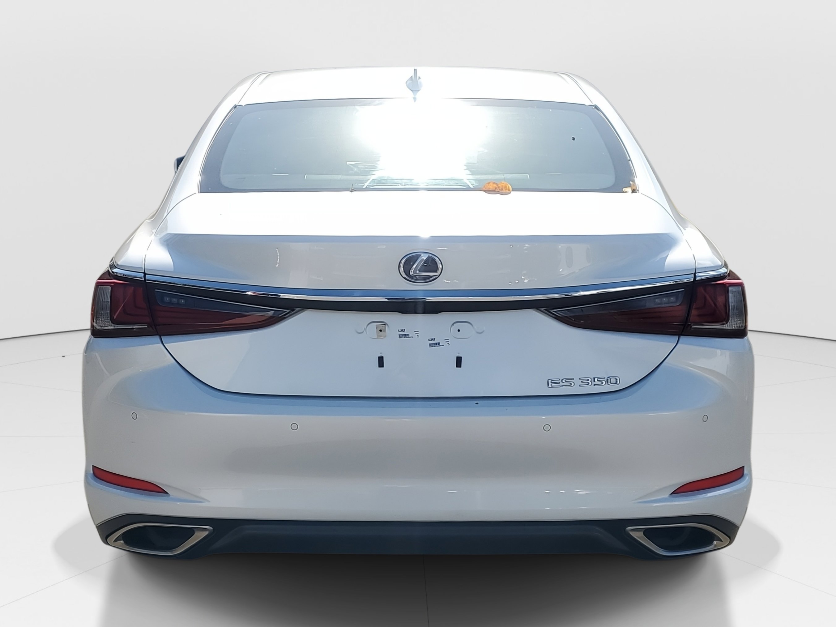 Used 2025 Lexus ES 350 w/ Premium Package image 6