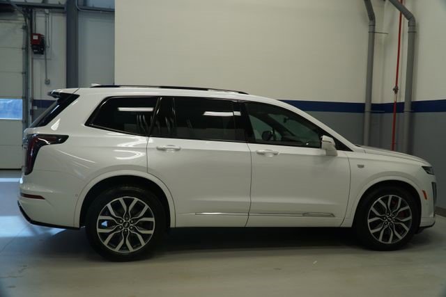 Certified 2023 Cadillac XT6 Sport w/ Technology Package image 8