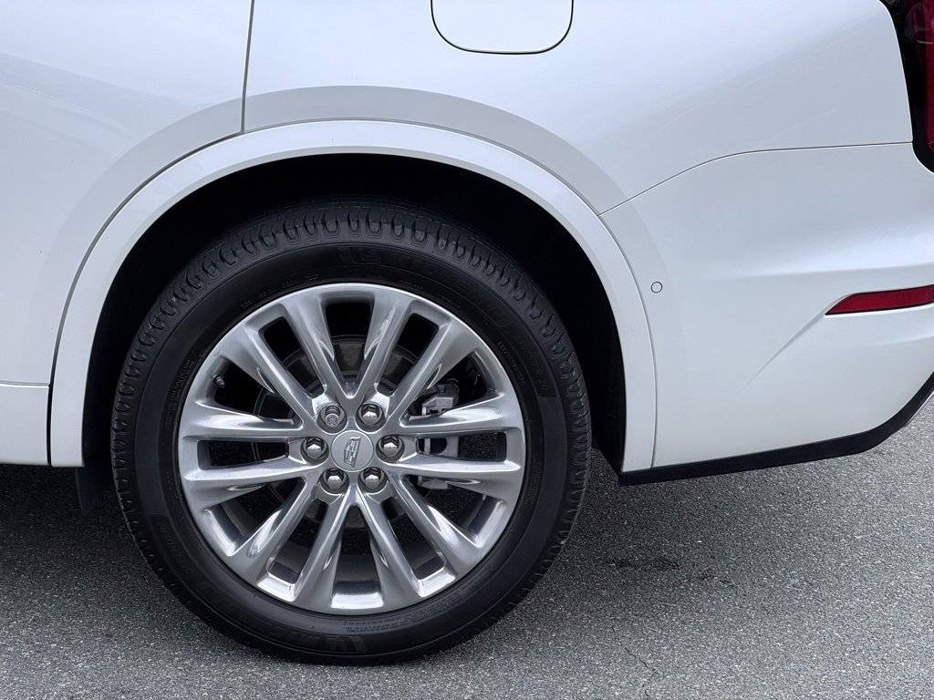 Used 2023 Cadillac XT6 Premium Luxury w/ Platinum Package image 37