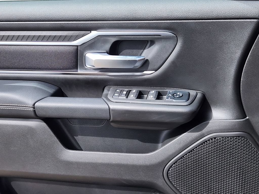 New 2026 RAM 1500 Big Horn w/ Night Edition AWD/4WD image 6