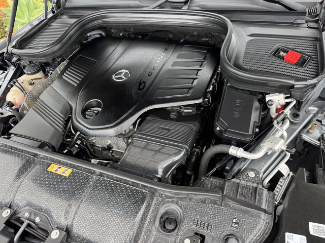 Used 2022 Mercedes-Benz GLS 450 4MATIC image 5