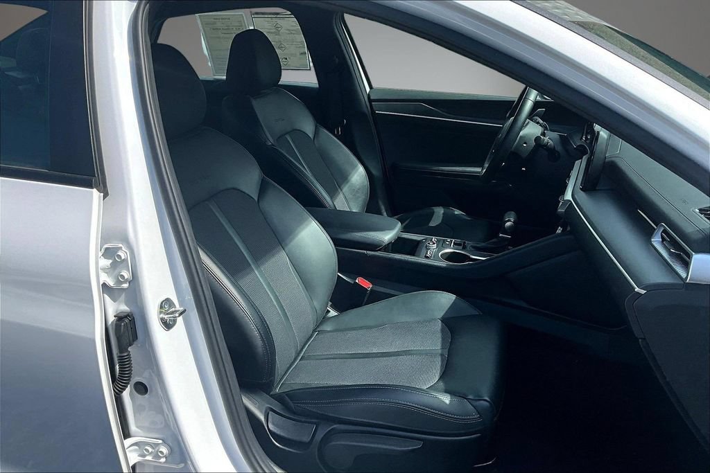 Used 2024 Kia K5 GT-Line FWD image 28