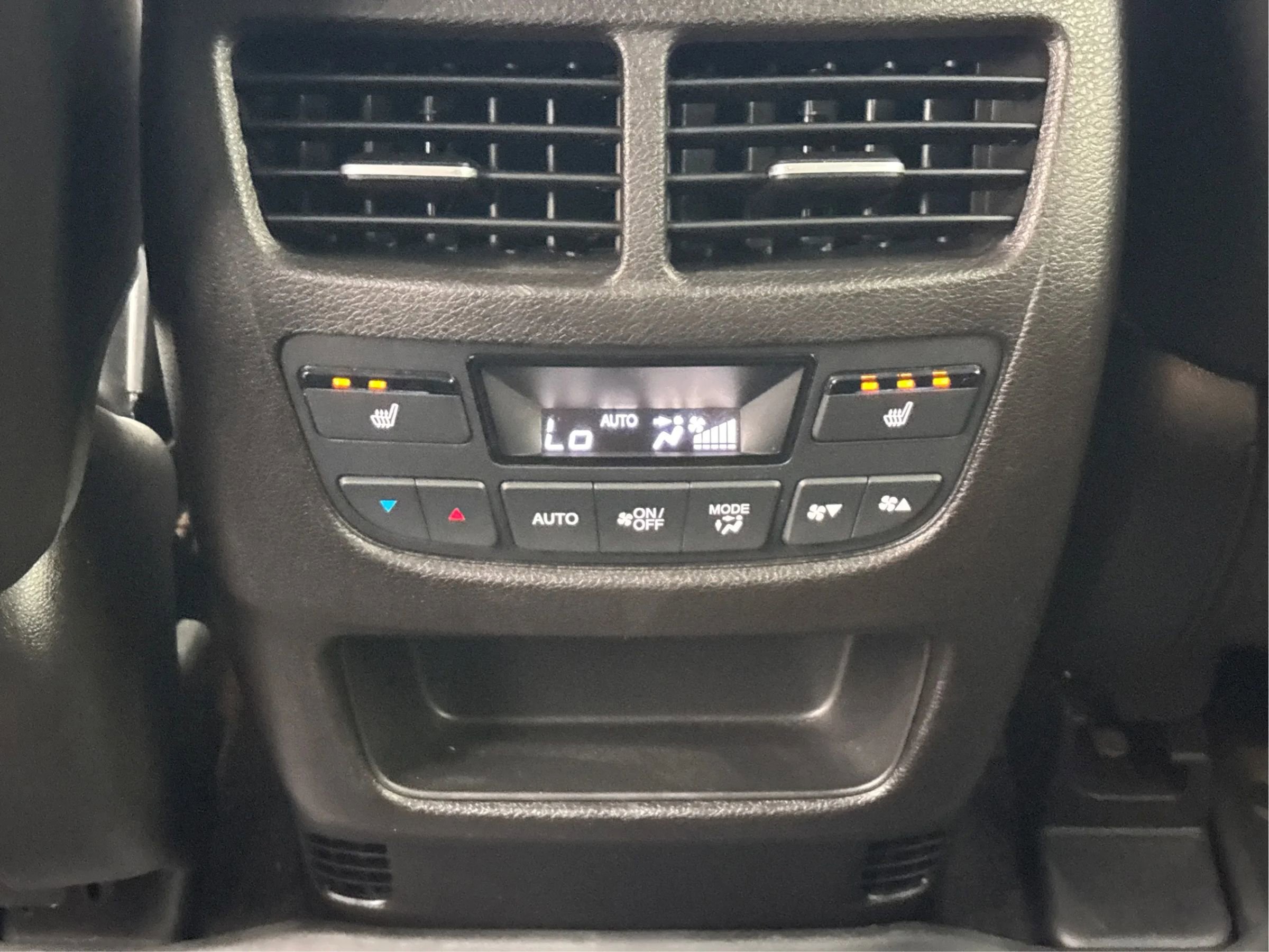 Used 2020 Acura MDX SH-AWD w/ Advance Package image 29