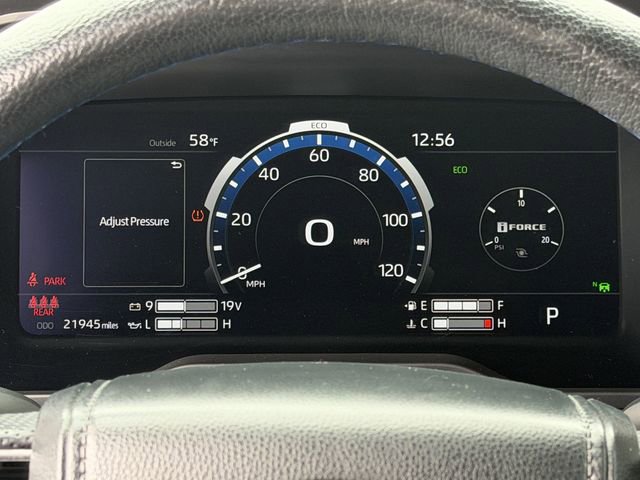 Used 2024 Toyota Tundra Platinum AWD/4WD image 16