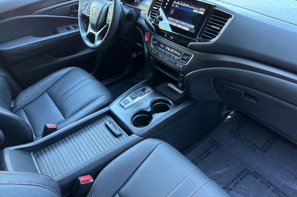 Certified 2023 Honda Passport TrailSport image 13