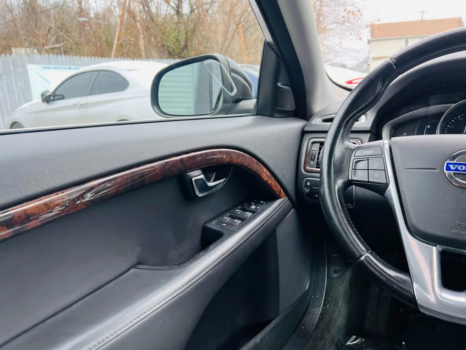 Used 2016 Volvo S80 T5 w/ Convenience Package FWD image 25