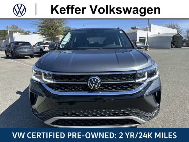 Certified 2022 Volkswagen Taos SEL w/ Panoramic Sunroof Package FWD image 10
