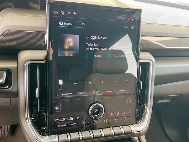 New 2026 GMC Yukon Elevation image 10