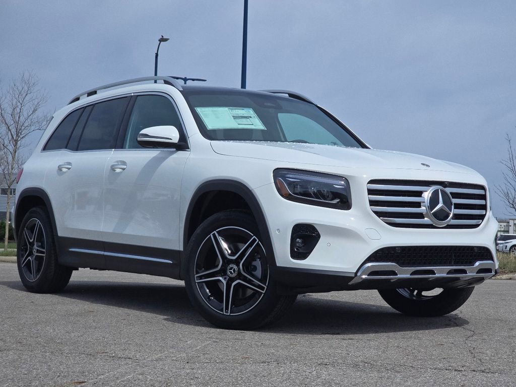 New 2026 Mercedes-Benz GLB 250 4MATIC image 1