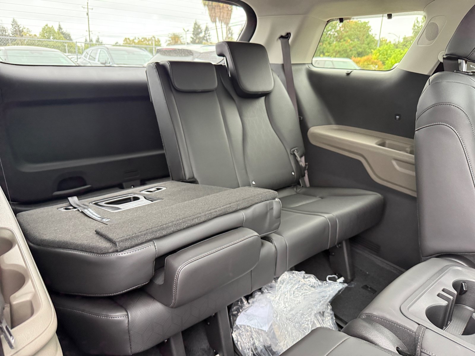 New 2027 Kia Carnival SX FWD image 21