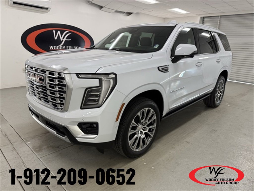 New 2026 GMC Yukon Denali w/ Sun & Power Step Package