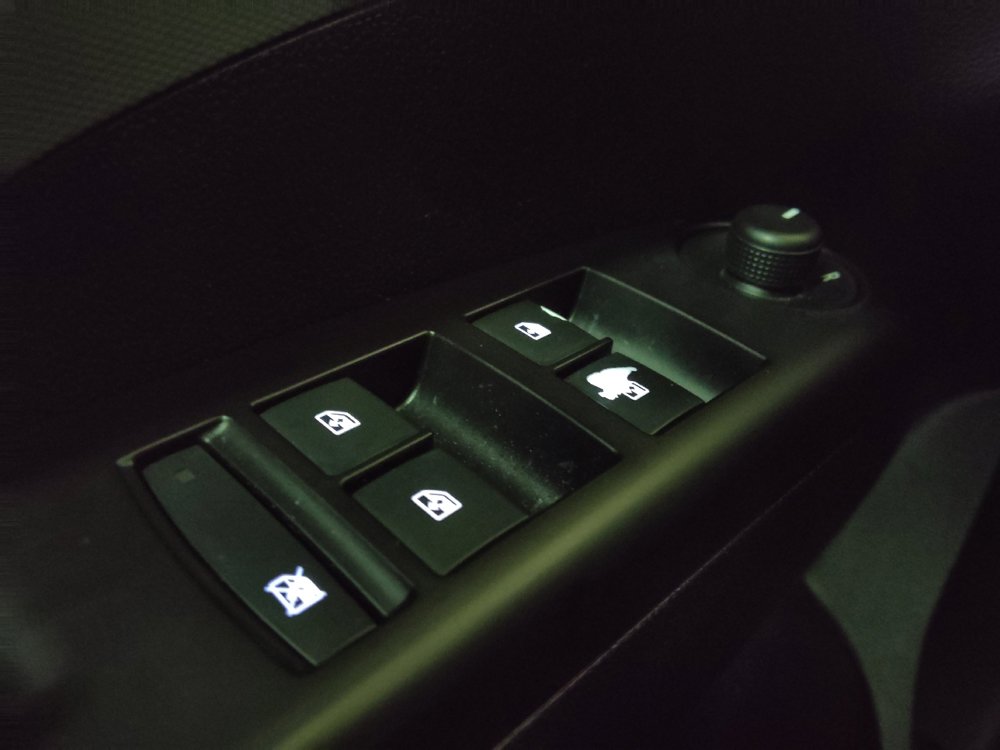 Used 2019 Chevrolet Sonic LT FWD image 27