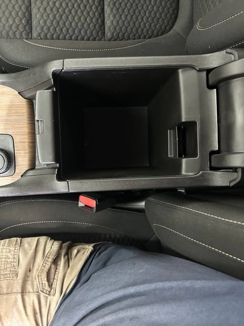 Used 2019 GMC Acadia SLE FWD image 22