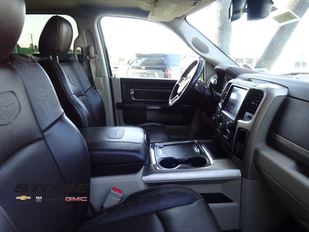 Used 2018 RAM 2500 Longhorn image 18