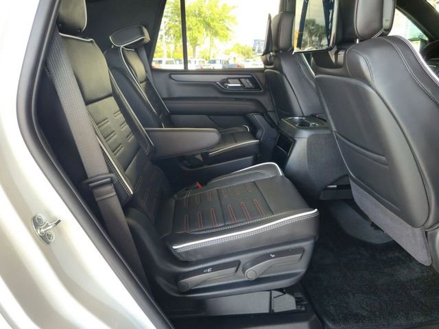 Certified 2026 GMC Yukon AT4 Ultimate w/ LPO, Illumination Package image 27