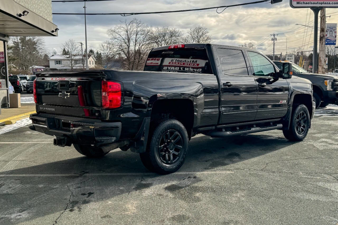 Used 2016 Chevrolet Silverado 2500 LT w/ Midnight Edition image 4