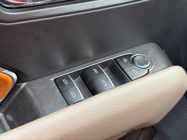 Used 2023 GMC Canyon Denali AWD/4WD image 13