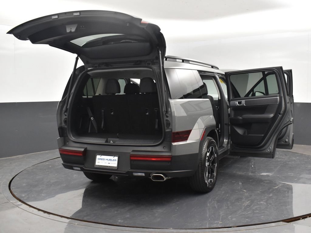 Used 2026 Hyundai Santa Fe SEL FWD image 35