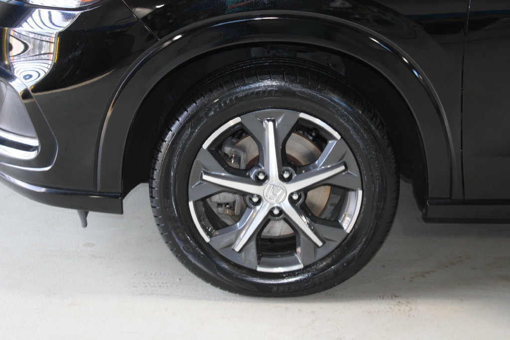 Used 2023 Honda HR-V EX-L image 4