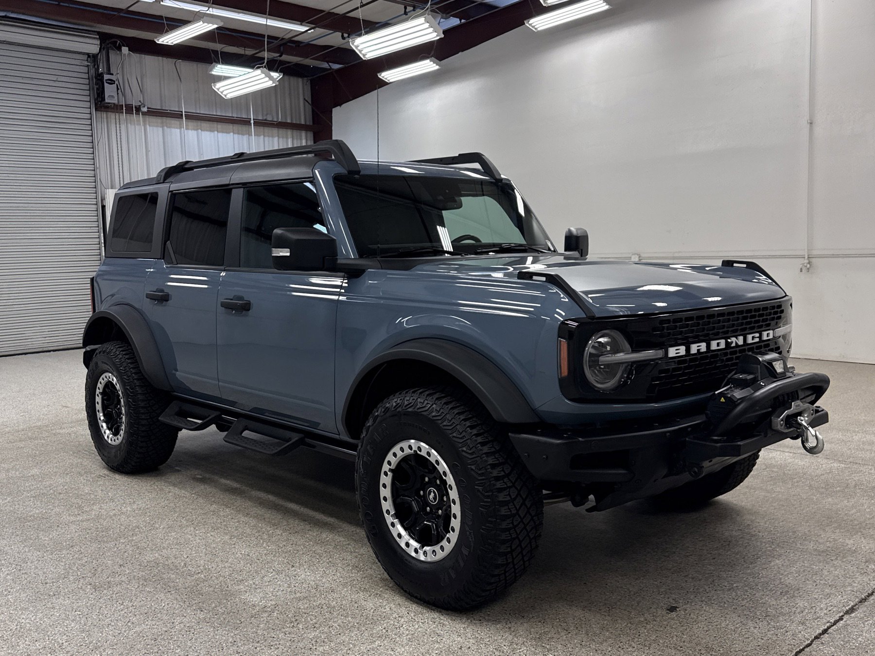 Used 2023 Ford Bronco Wildtrak image 33