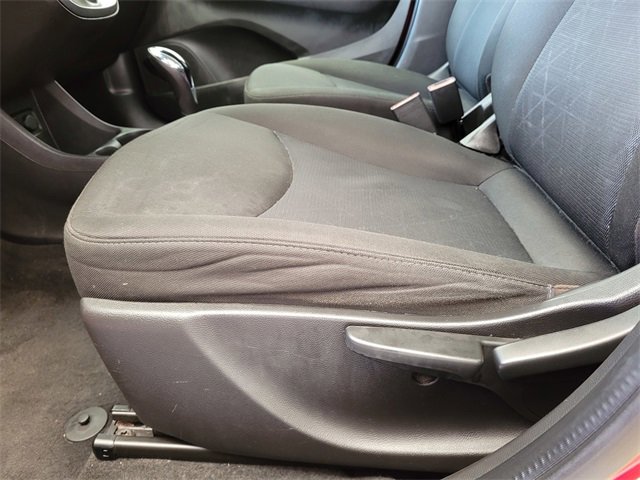 Used 2021 Chevrolet Spark LT image 21