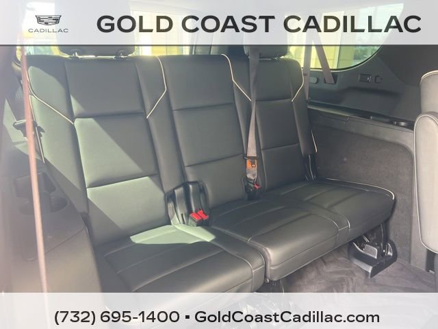 Used 2023 Cadillac Escalade ESV Sport w/ Touring Package image 13