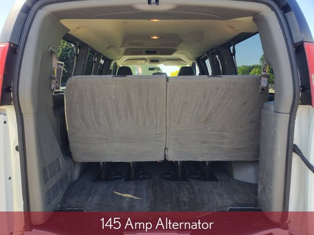 Used 2008 Chevrolet Express 3500 Passenger w/ LT Preferred Equipment Group RWD image 31