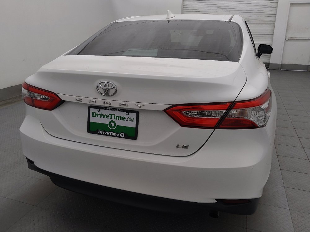 Used 2019 Toyota Camry LE FWD image 7