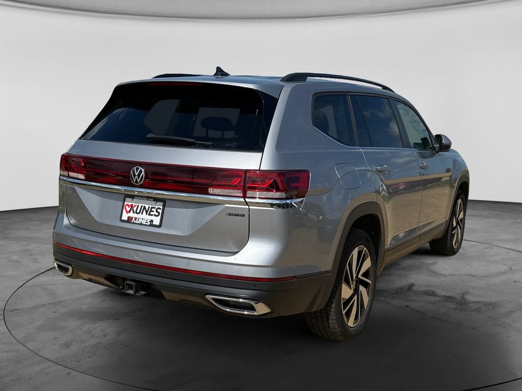 Used 2025 Volkswagen Atlas SE AWD/4WD image 9